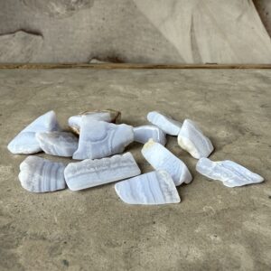 Blå Bandagat/Blue Lace Agate, råa polerade skivor
