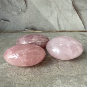 Rosenkvarts, palmstones