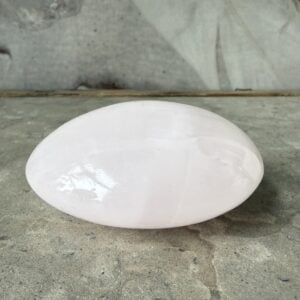 Manganokalcit / Rosa kalcit, jumbopalmstone (A)