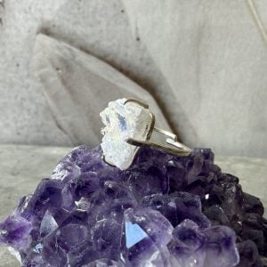Bergkristall med aura, justerbar ring silver (A)