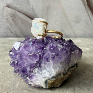 Bergkristall med aura, justerbar ring guld (D)